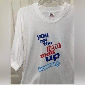 Vintage Pepsi Fruit of the Loom "you got the right side up Company" t-shirt XL